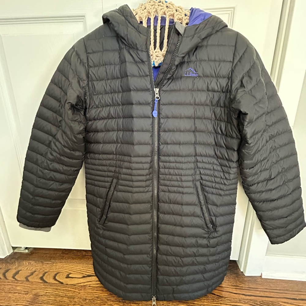 L.L. Bean Kids' Black Packable Hooded Puffer Jacket